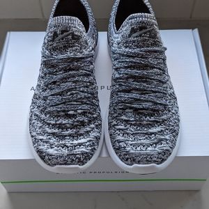 APL Women's TechLoom Wave